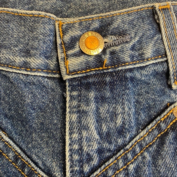 Rocky Mountain vintage high waisted jeans, classic blue denim, 80’s & 90’s - Picture 9 of 13